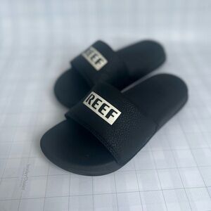 Reef Black Slides with Logo